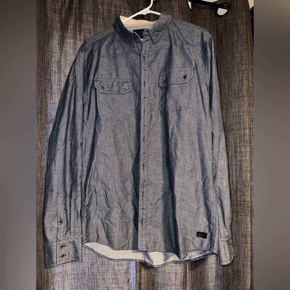 Men’s Outpost Button Down